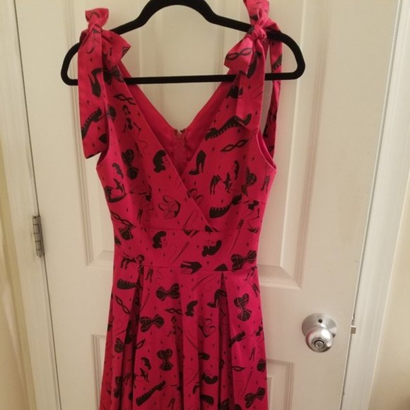 ISO:Deadly Dames Fetish Dress/Skirt Pinup Couture - Picture 3 of 4